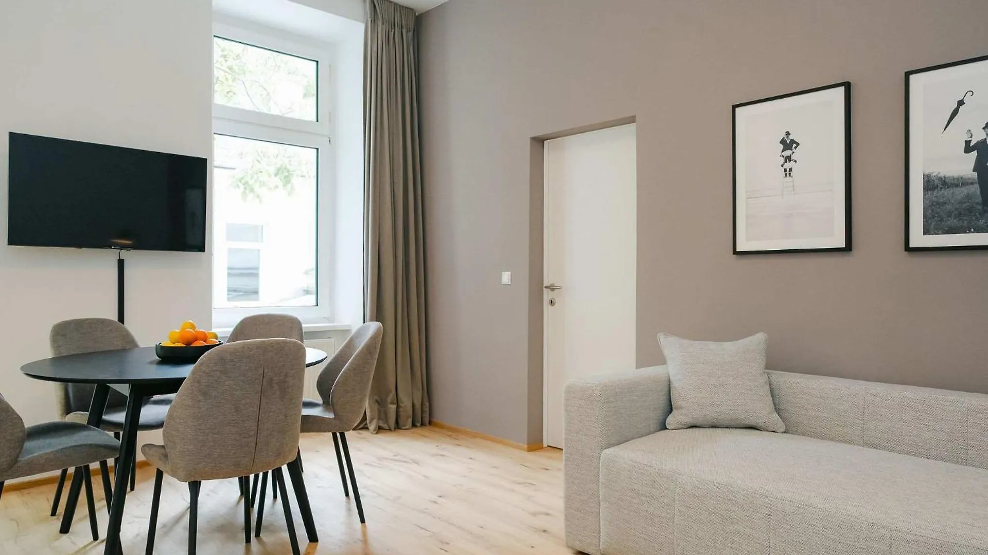 Διαμέρισμα Calm 1Br Perfect For 4-6 Metro Close To Naschmarkt Βιέννη Αυστρία