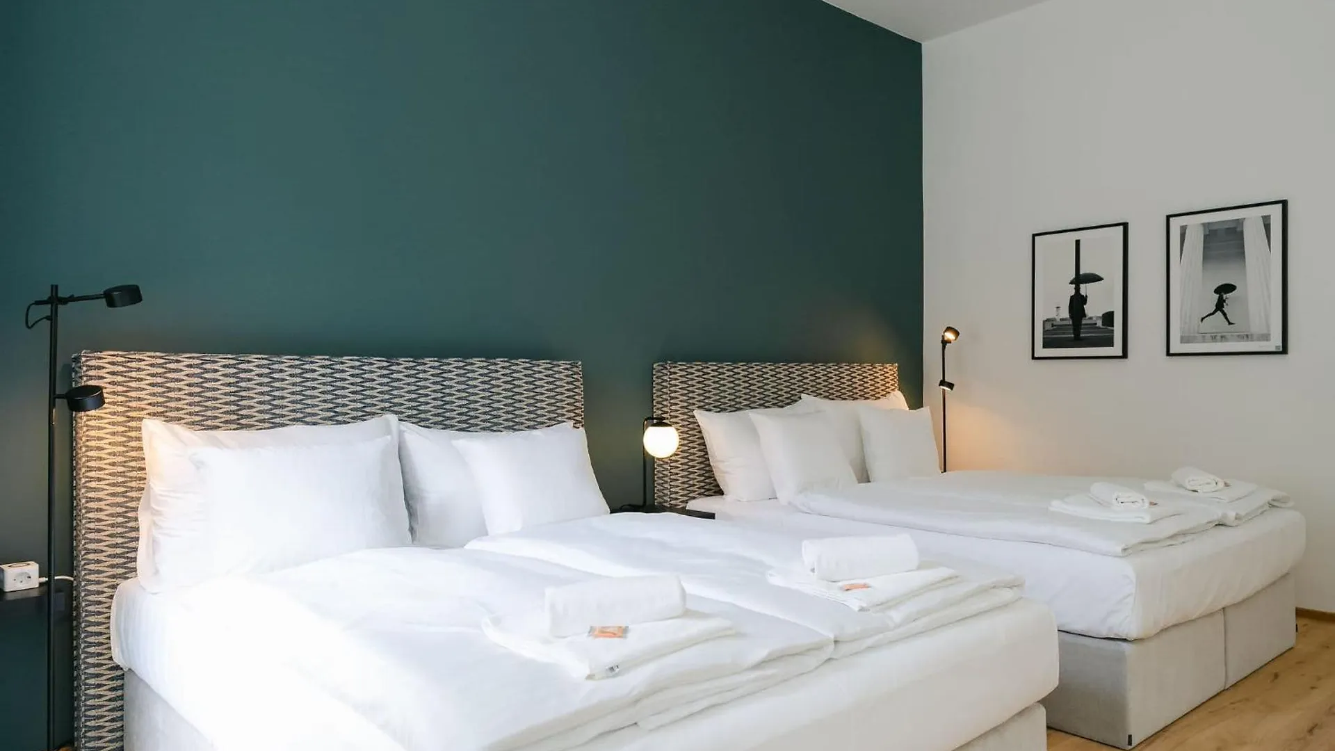 Διαμέρισμα Calm 1Br Perfect For 4-6 Metro Close To Naschmarkt Βιέννη